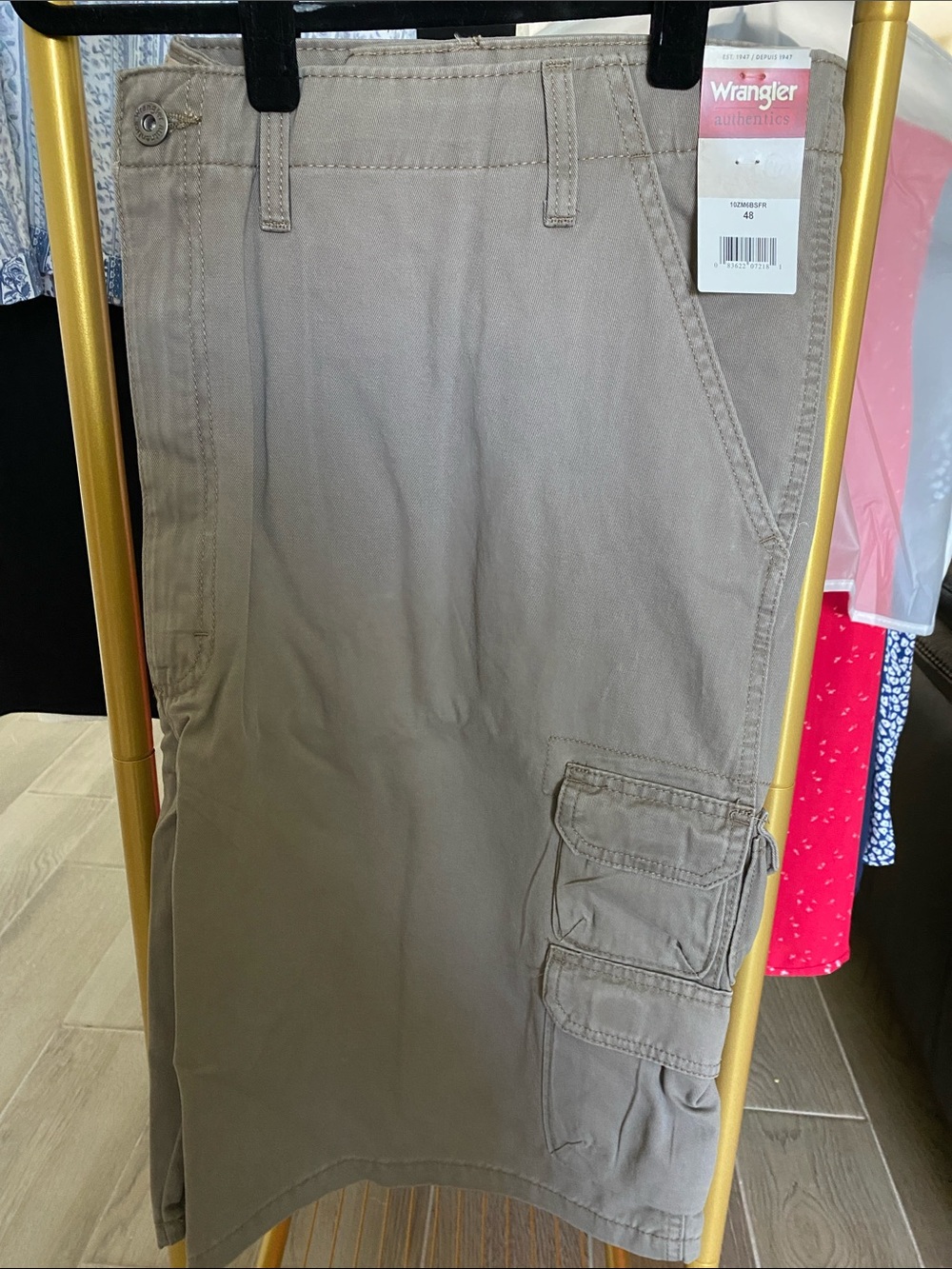 Wrangler Authentic’s Men’s Premium Relaxed Fit 100% Cotton Twill Cargo Shorts